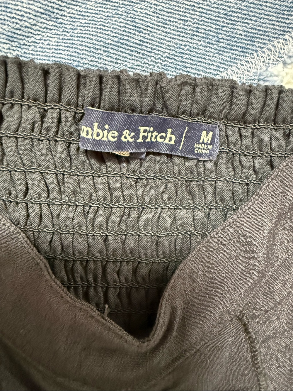 Abercrombie & Fitch Black Smocked Tank Top - Picture 3 of 3